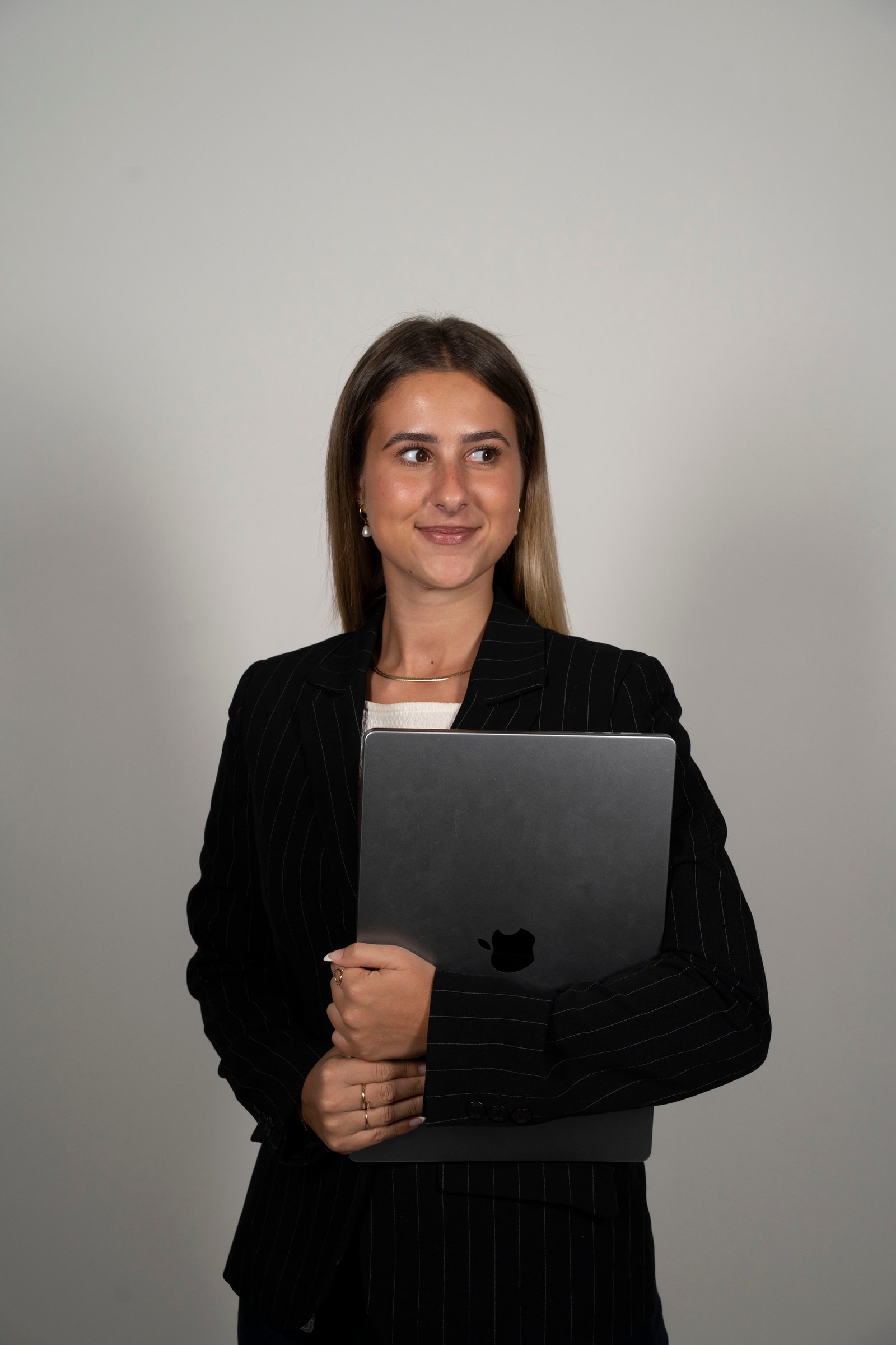 Amélie mit Laptop